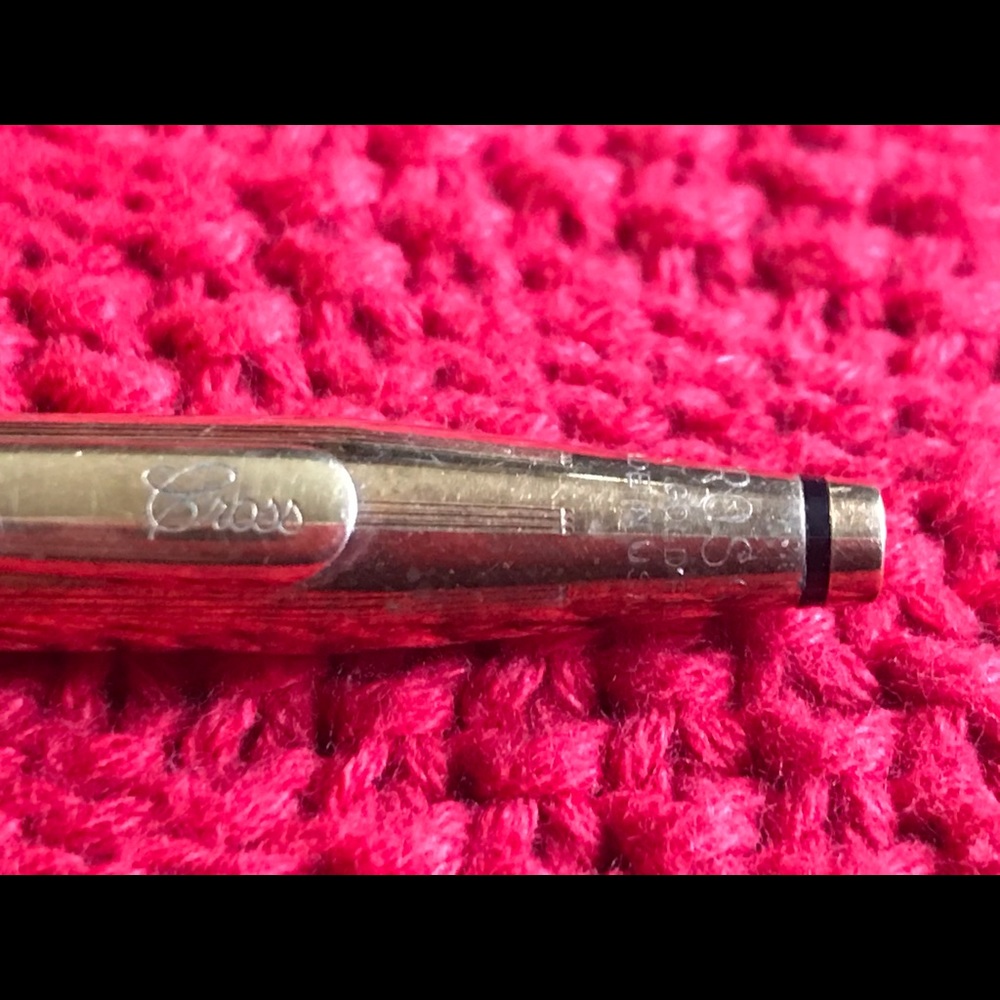 🌟 Cross century classic gold ballpoint pen - Picture 2 of 2